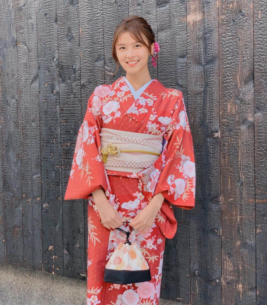 NueNueさんのインスタグラム写真 - (NueNueInstagram)「👘 工作總會帶我去ㄧ些一輩子可能都不會去的景點， 然後總能在那些地方找到體驗到特別的事物。  今回の体験は一生忘れないの思い出です。  #岡山縣 #津山市 #加碼一張」10月16日 23時52分 - iop_1004