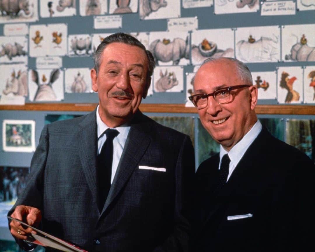 Disneyさんのインスタグラム写真 - (DisneyInstagram)「On this day in 1923, The Walt Disney Company was founded! Did you know Walt and Roy Disney originally named their venture "Disney Brothers Cartoon Studio"?」10月17日 2時30分 - disney