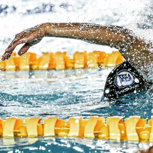 のインスタグラム：「🏊🏾‍♂️」