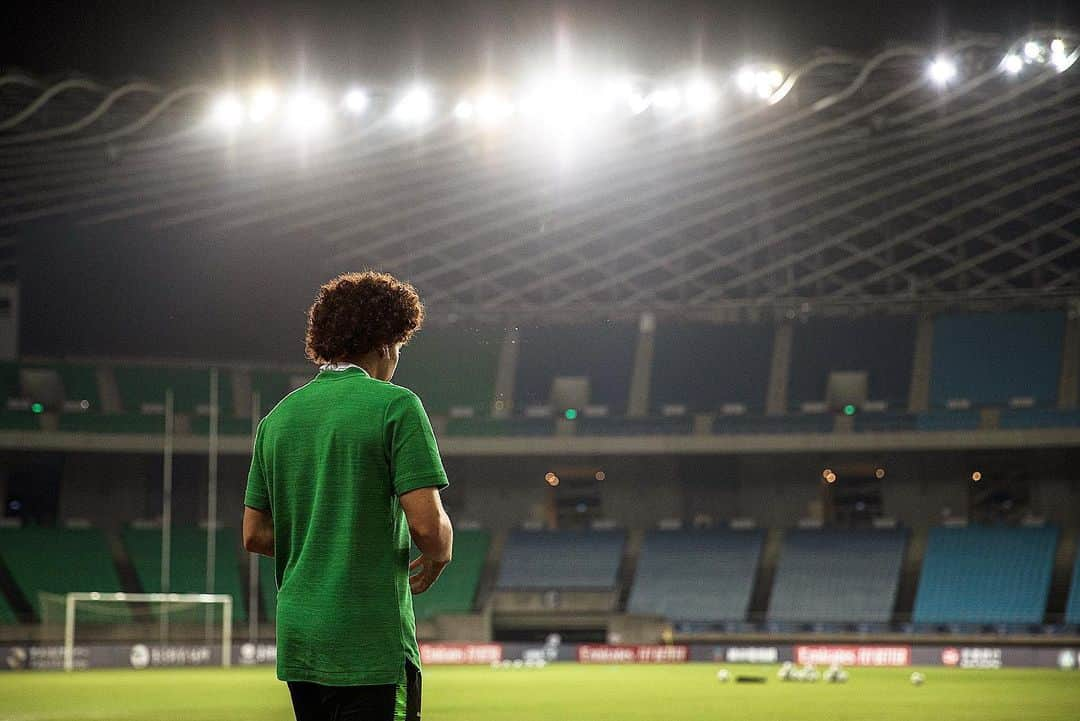 ムスタファ・アミニさんのインスタグラム写真 - (ムスタファ・アミニInstagram)「Great 10days away with the National team and 2 great results only the start but let’s keep it going 🇦🇺⚽️😄🙌 #socceroos #australia #football #worldcup #qualifer #team」10月17日 4時17分 - mustafaamini