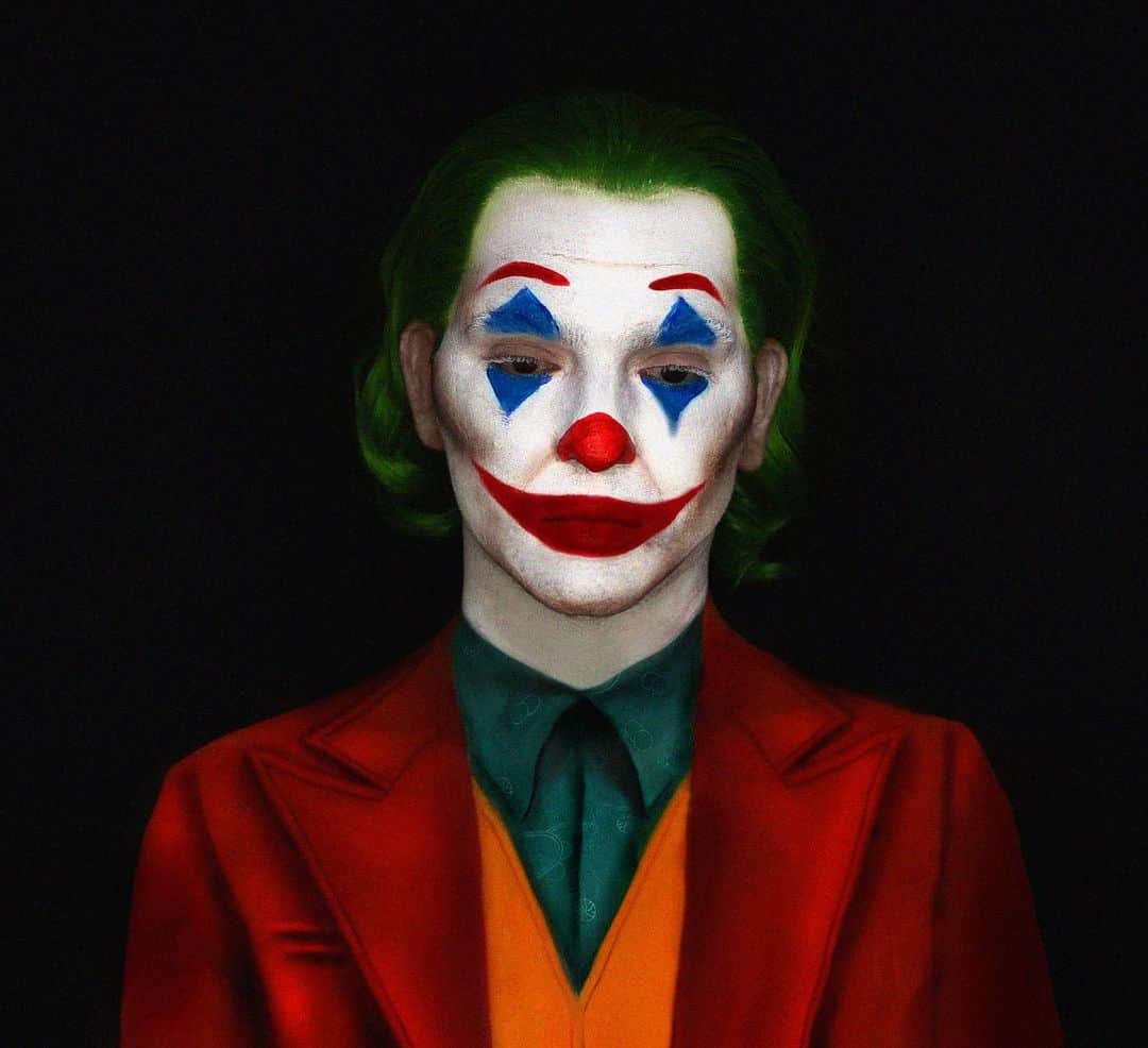 A riel D iazのインスタグラム：「Joaquin Phoenix JOKER🤡  Everything done completely with makeup. @makeupforeverofficial flash palette & color creams for the face.  @mehronmakeup paradise paints for everything on the body. @viseart @musebeautypro dark matte , grande pro vol 2 & neutral matte palettes. @nyxcosmetics white matte liner.  @powderroomd green lotus wig」