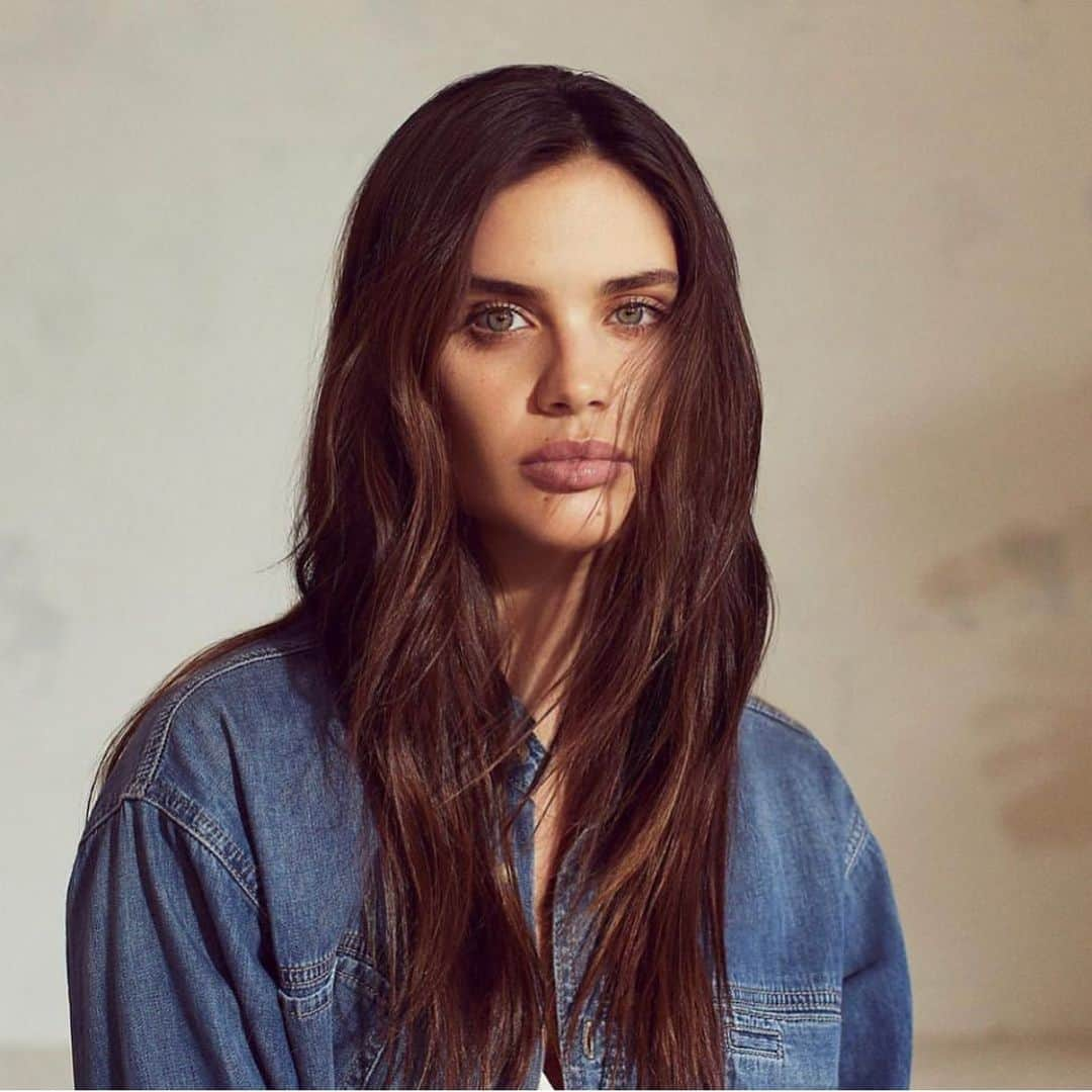 サラ・サンパイオさんのインスタグラム写真 - (サラ・サンパイオInstagram)「New @joesjeans 👖👖」10月17日 5時29分 - sarasampaio