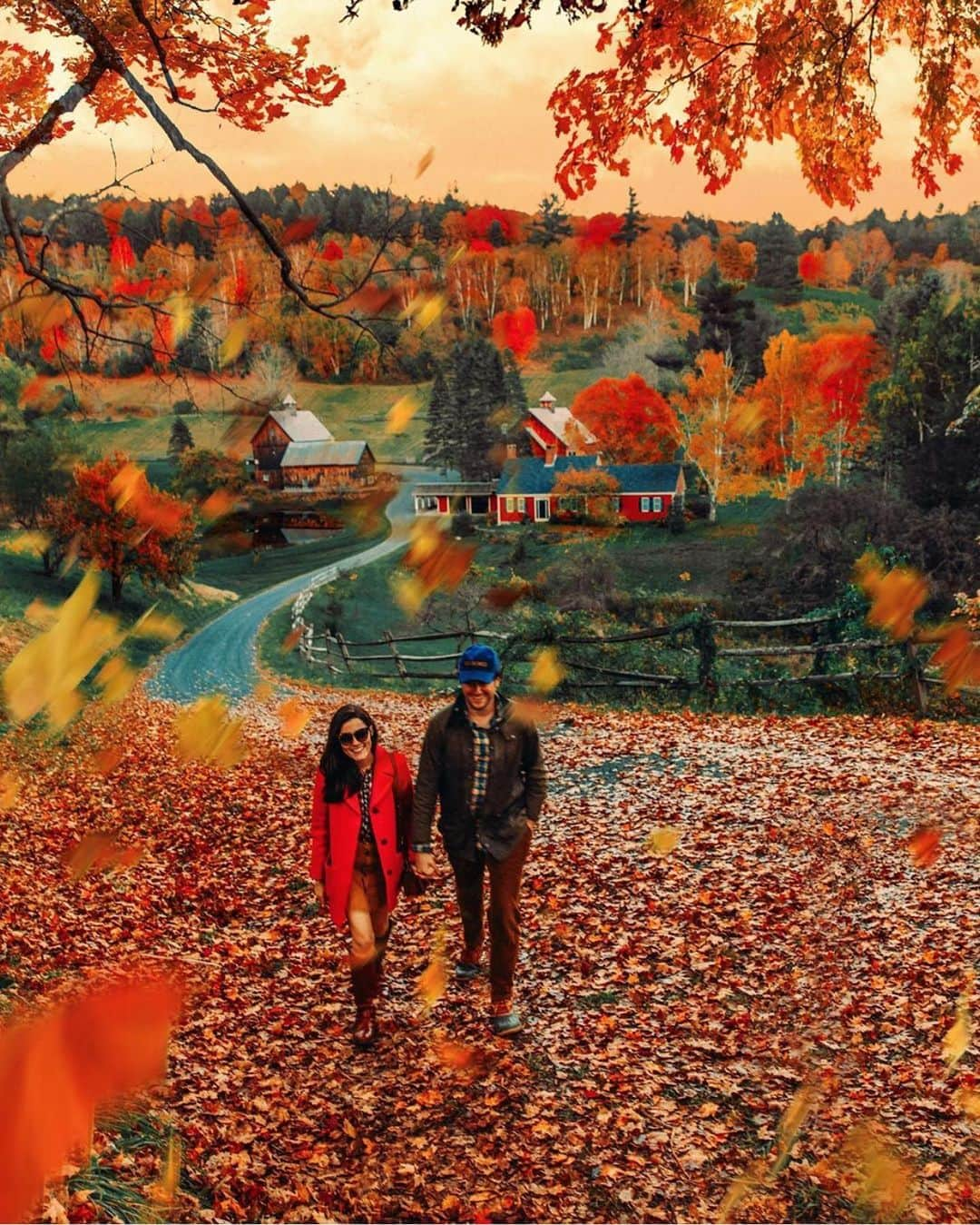 Wonderful Placesさんのインスタグラム写真 - (Wonderful PlacesInstagram)「Fall in Vermont is simply magical ✨🍁🍁🍁✨ . Pictures by ✨✨@kjp✨✨ #wonderful_places for a feature ❤️」10月17日 6時35分 - wonderful_places