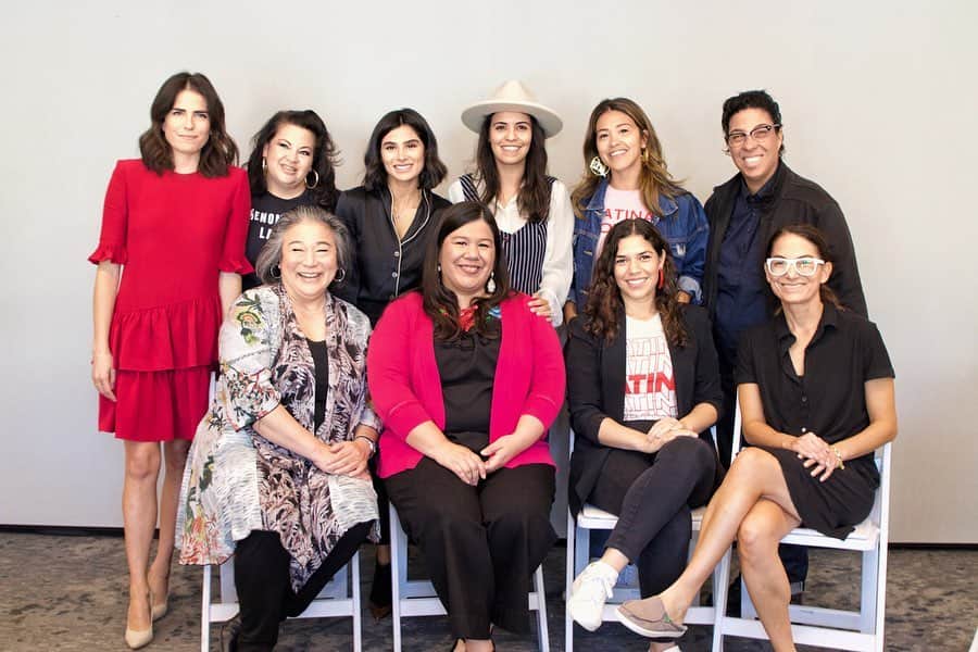 カーラ・ソウザのインスタグラム：「150 Entertainment folks celebrated Latinx Heritage Month on Saturday at an amazing event hosted by TimesUp and The Latinx House. It was my honor to help welcome everyone into that space alongside @activistmonicaramirez & to center Latin Americans ahead of 2020. Not only are Latinx people  the largest minority electorate but civic engagement in the US affects the entire region from immigration to environmental justice and beyond. Follow @timesupnow & @thelatinxhouse for updates about their future events!」