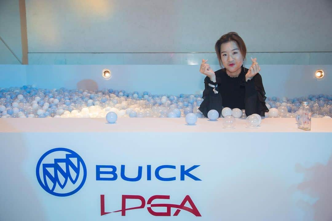 ジャン・ジェナリンのインスタグラム：「BUICK LPGA 💙  #shanghai #buick #lpga」