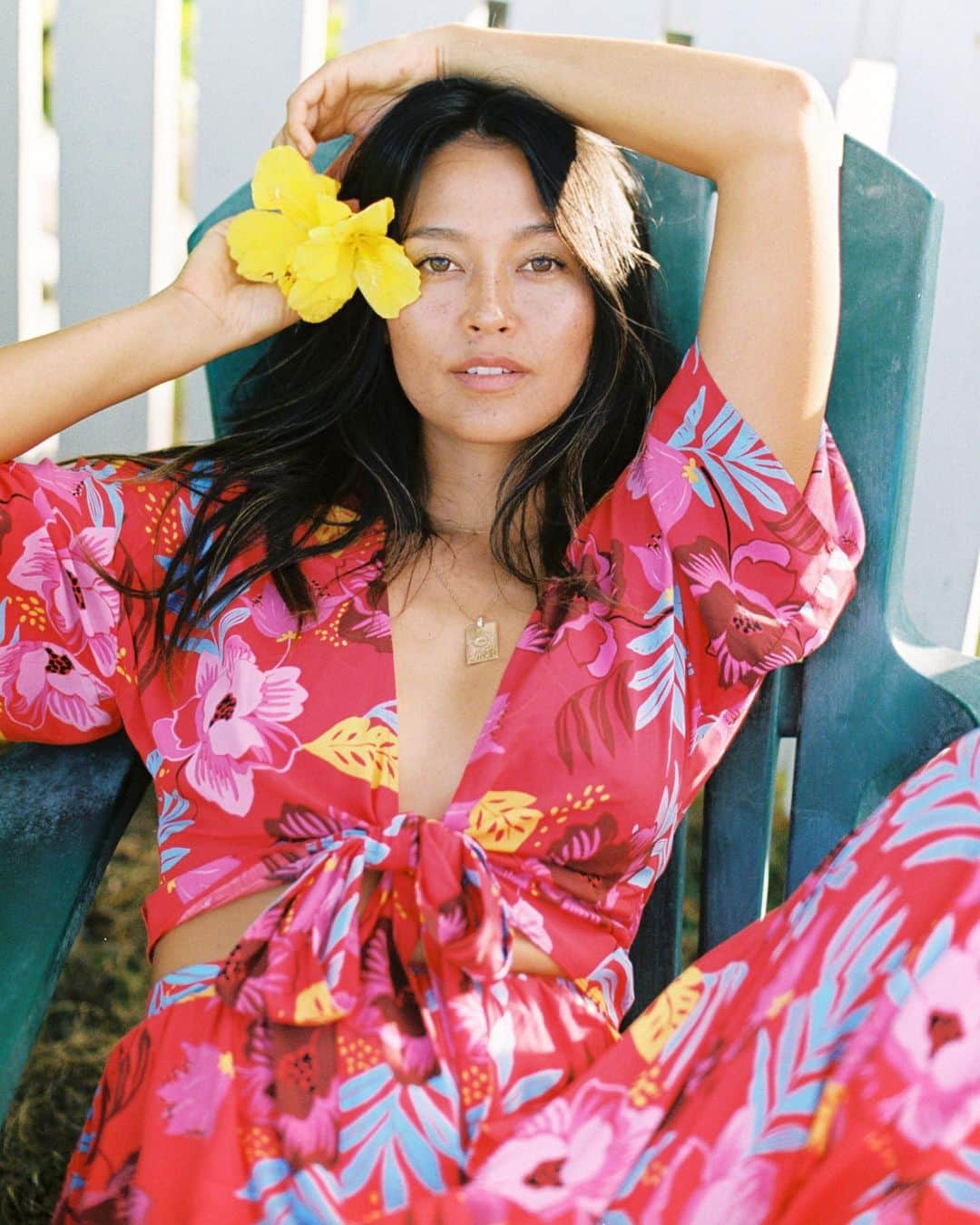 Tamikoのインスタグラム：「🌺🌿 by @mermaidlove808 in @seafollyaustralia for @guavashop #35mm #hawaii #aloha」