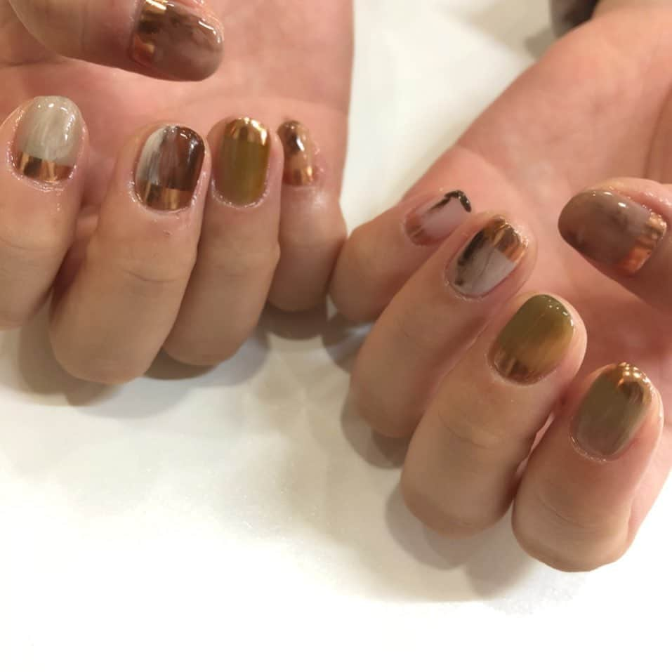 inthinkさんのインスタグラム写真 - (inthinkInstagram)「秋色ニュアンス🍂 ありがとうございました♥︎ . . #inthink #inthinknail #nailart #gelnails」10月17日 9時05分 - inthink