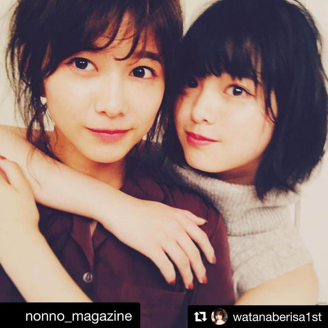 渡邉理佐さんのインスタグラム写真 - (渡邉理佐Instagram)「10月19日（土）発売のノンノ12月号「渡邉理佐×平手友梨奈 『2人で話そう』」本日解禁✨りっちゃん&平手さんのノンノ共演は2017年2月号「二人セゾン」取材以来！いつもはカッコイイ2人だけど、2人きりの撮影はなんだか穏やかで柔らかい空気。とってもいい笑顔✨読み応えたっぷりの対談もお楽しみに🥰発売は10月19日（土）、是非チェックしてくださいね☆ 撮影／柴田フミコ nonno12月号／集英社  #渡邉理佐 #🦔 #平手友梨奈 #🦙 #欅坂46 #くしゃくしゃ笑顔最高がすぎる #てちりさ #nonno #お絵かき必見 #渡邉理佐1st写真集無口」10月17日 10時03分 - watanaberisa1st