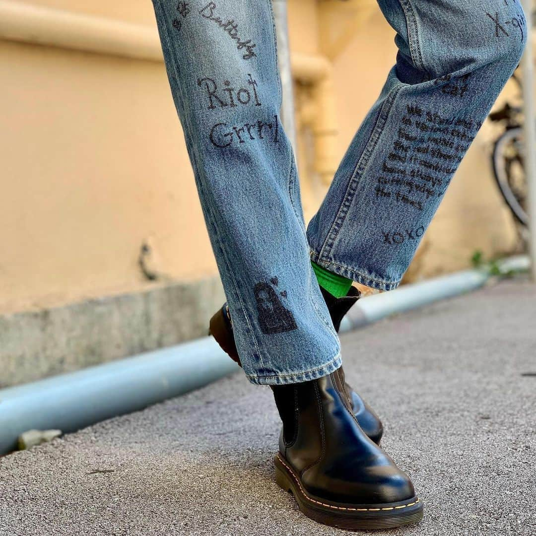 ドクターマーチンさんのインスタグラム写真 - (ドクターマーチンInstagram)「The 2976 is our Original Chelsea boot. A classic silhouette turned into a rugged rock staple. And always worn with attitude.」10月17日 20時58分 - drmartensofficial