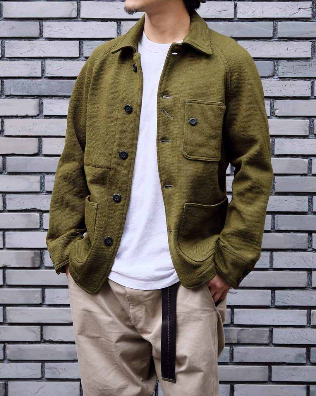 ウェスコさんのインスタグラム写真 - (ウェスコInstagram)「. 今週末、WESCO大阪店にて-DEHEN 2020S/S COLLECTION-展示会を開催します！！ 今回もDEHENオリジナルパーカーやニットのカバーオールなど、スタンダードなモノから変わり種まで盛り沢山。 一部ピックアップしたもの着用写真と共にブログにて紹介しています！是非ご覧ください！ @wesco_japan アカウントトップのURLからブログへリンクします。 . @dehen1920 #dehen #dehenknittingco #dehen1920 #since1920 #knit #oregon #portland #usa #madeinusa #oregonmade #heavyduty #wesco #wescojapan #wescoosaka #大阪 #東大阪 #高井田 #布施」10月17日 20時33分 - wesco_japan