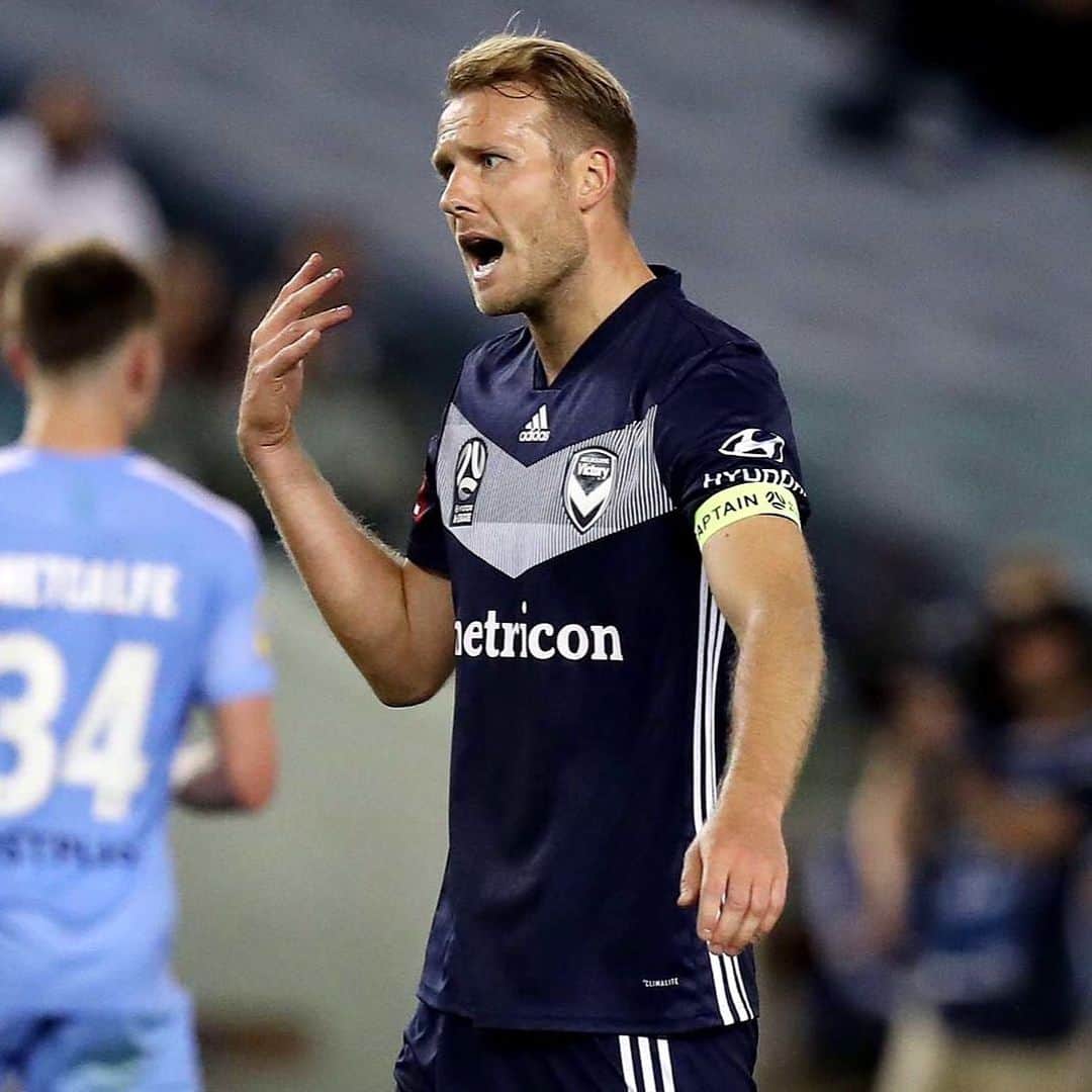 のインスタグラム：「1 Point last Saturday.  Let’s get it right tomorrow!  Thx for the support last weekend! 👏🏼 See ya all tomorrow 🔵⚪️」