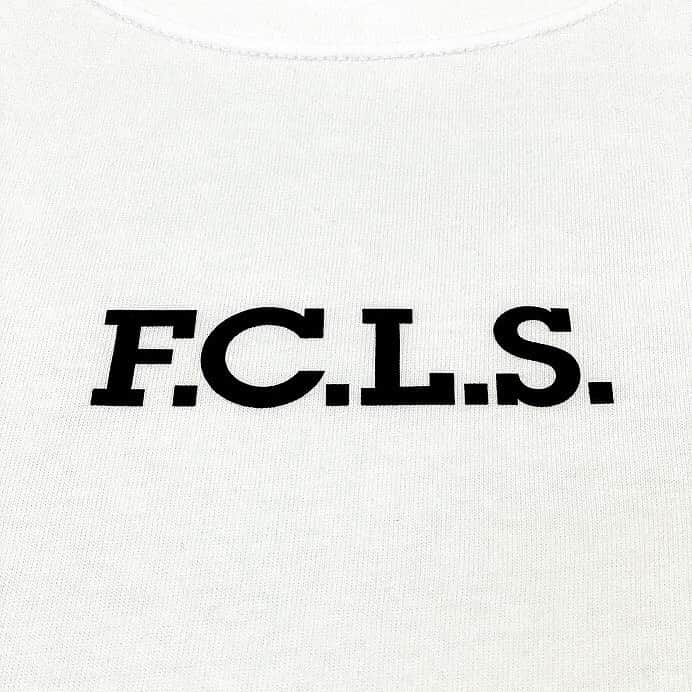 Suchmosのインスタグラム：「F.C.L.S. Tシャツ 通販スタートです！﻿ この機会にぜひ。﻿ ﻿ ※本商品はお一人様各サイズ1点までの﻿ ご購入とさせていただきます。予めご了承下さい。﻿ ﻿ ご購入はSPACE SHOWER STOREから。 ﻿ #scm0908﻿ #Suchmos #FCLS」