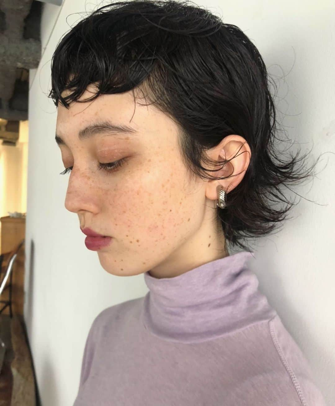 高橋忍さんのインスタグラム写真 - (高橋忍Instagram)「side ✂︎ ここから伸ばしても  かっこいいロングに  ヘアチェンジできるように。」10月17日 12時13分 - nanuk_takahashi.buri