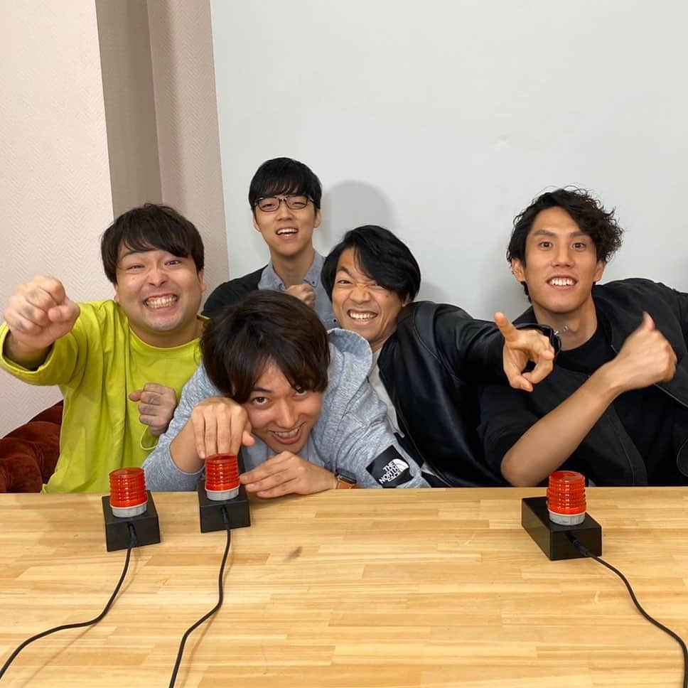 のインスタグラム：「クイズノック！コラボ動画お楽しみに！！」