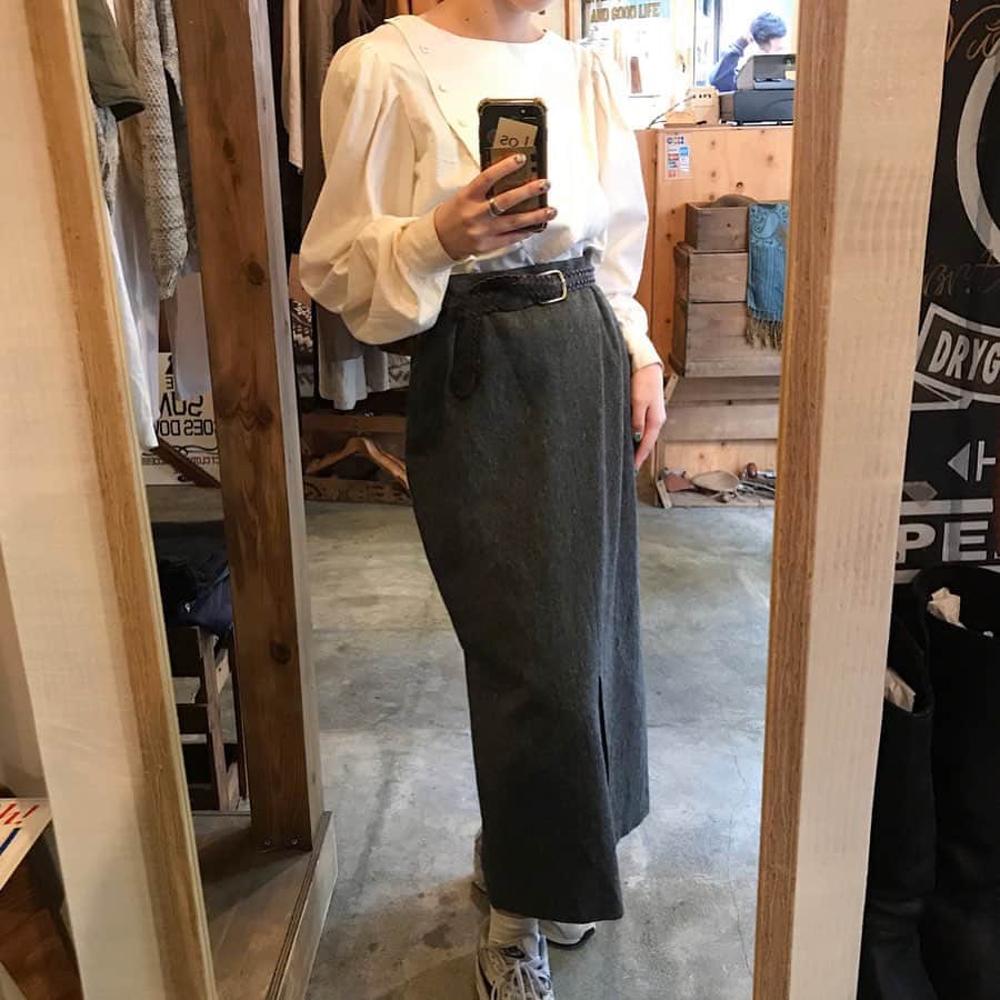 のインスタグラム：「TSGD_2nd@shimokitazawa  vintage wool longskirts ：153cm」