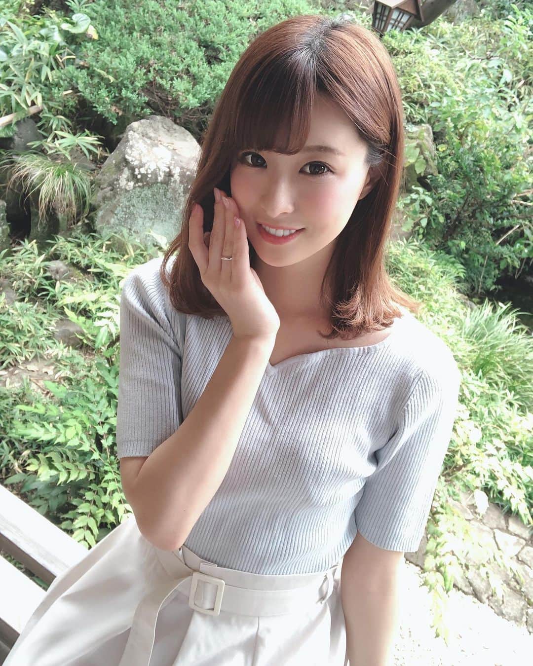 貧乳人妻個人 二宮ひかりさんのインスタグラム写真 - (二宮ひかりInstagram)「・ ・ ・ うなじーにょ。 ・ ・ #av女優 #二宮ひかり #にのひー  #ちっぱい #貧乳 #アタッカーズ #アタッカーズ専属 #名古屋 #名古屋撮影会 #カメラ女子 #被写体 #清楚系女子 #カメラ好きな人と繋がりたい  ...