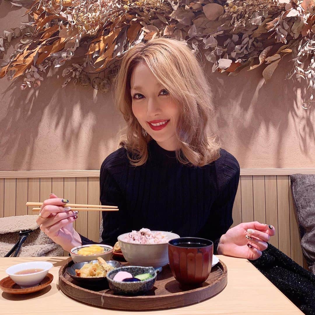 梅野舞のグルメインスタ