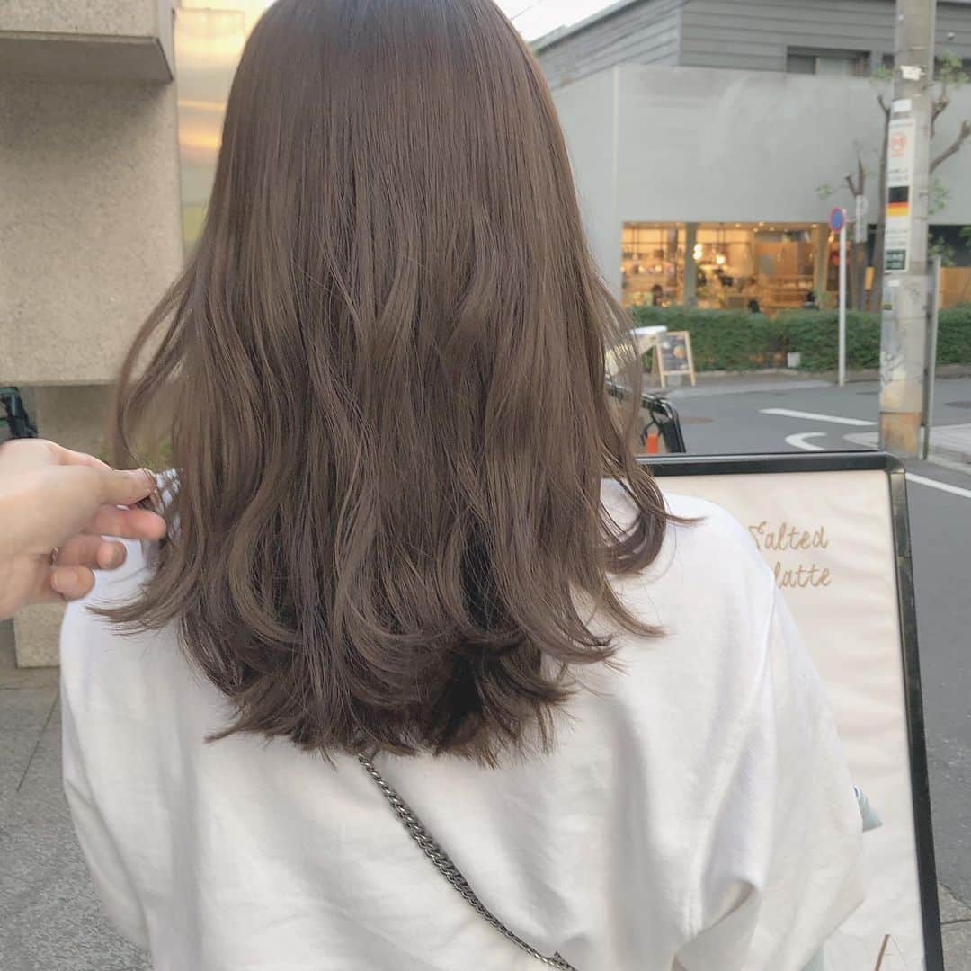 金田和樹さんのインスタグラム写真 - (金田和樹Instagram)「柔らかーいマロンベージュ♡ダブルケアカラーがおすすめです😊」10月17日 21時05分 - kaneta.hair