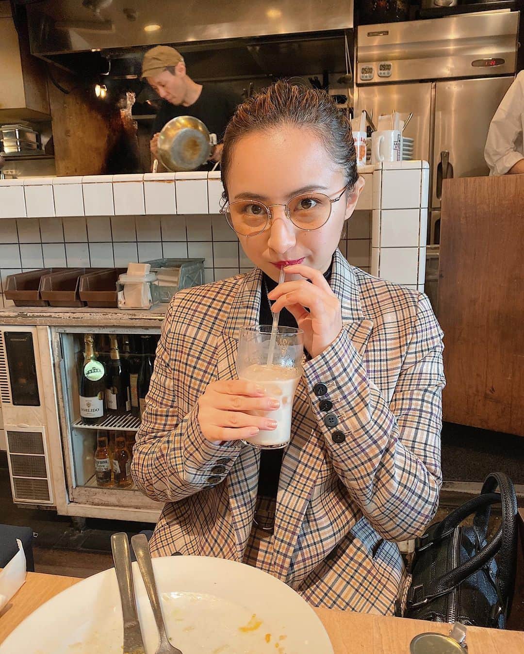 Julia Castroさんのインスタグラム写真 - (Julia CastroInstagram)「🐻🦉🍪🍂🦌🎻🌰🥯 . #autumn #fall #fashion #ootd #outfit #outfitoftheday #brown #girls #style #brownfashion #brownstyle #hairstyle #tokyo #japan #秋服 #ファッション #チェック柄 #茶色 #ベージュコーデ #セットアップ #秋 #秋ファッション #julifashion」10月17日 21時05分 - julia.c.0209