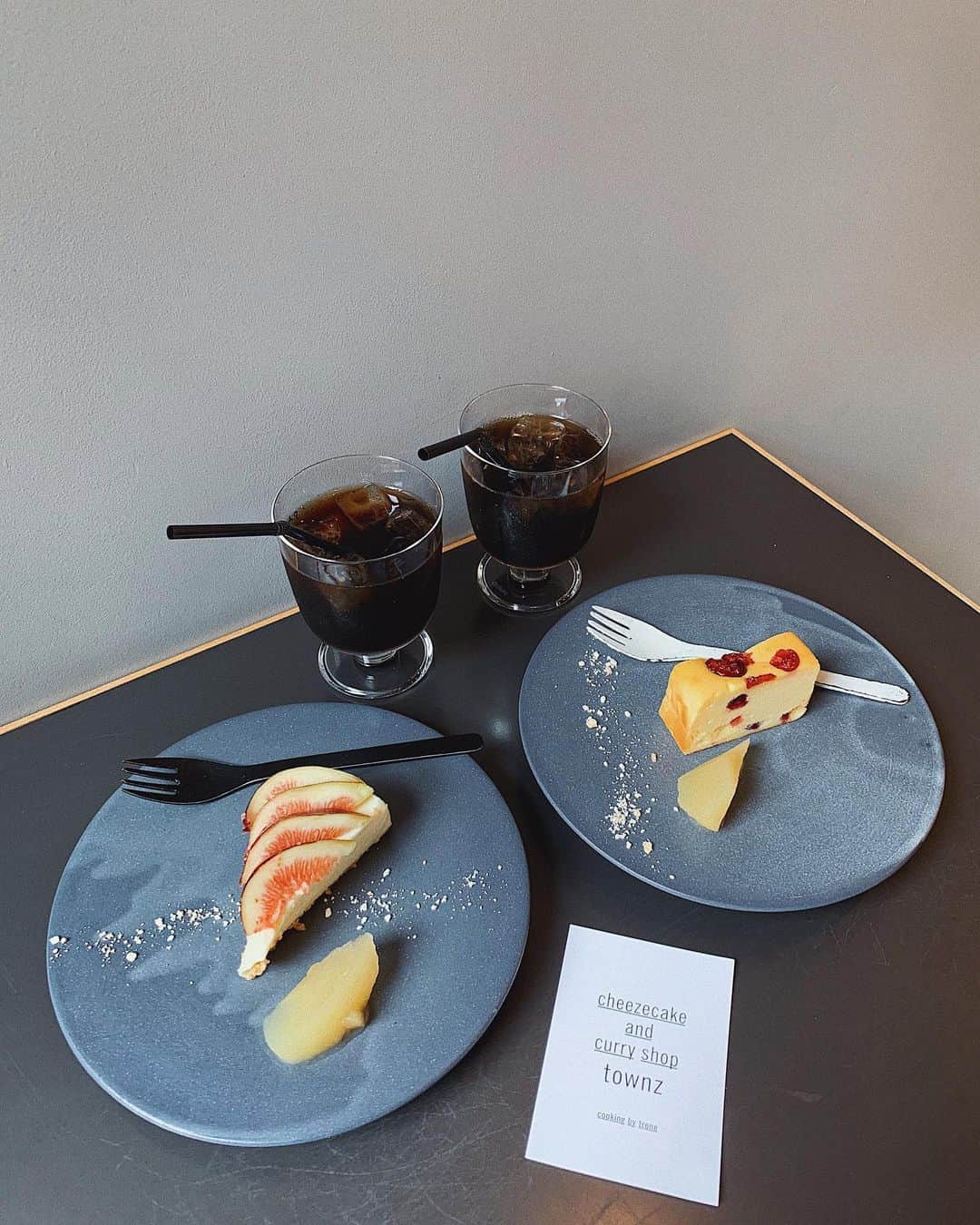 草野春香のグルメインスタ