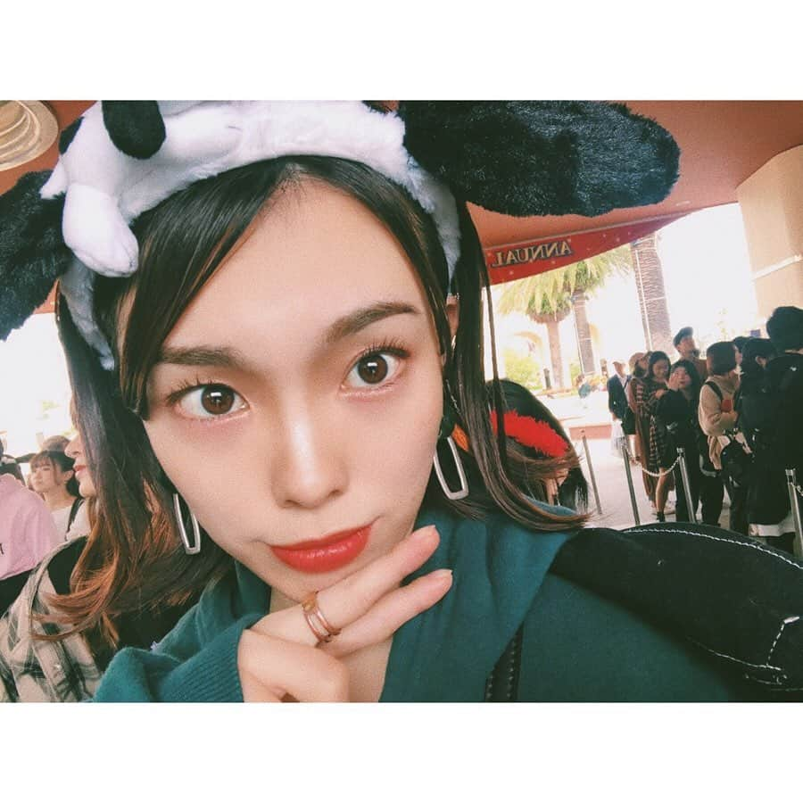 松井貴香さんのインスタグラム写真 - (松井貴香Instagram)「- - 大好きなパーカーが着れる季節になりました☃️☃️☃️ - - swip▶︎▶︎▶︎🎥 - - #1017 #私服 #コーデ #キコーデ #パーカー #パーカーコーデ  #ユニバ #ハロウィン #ootd #outfit #kicode #fashion #me #usj #halloween  #instagood  #like4like  #followｍe」10月17日 16時30分 - kiko414_m