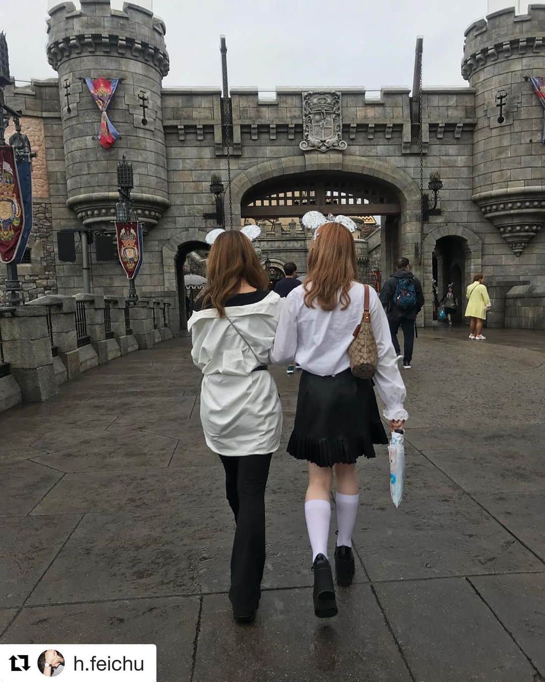 東京ベルエポック美容専門学校さんのインスタグラム写真 東京ベルエポック美容専門学校instagram コミュニケーション研修 Repost H Feichu With Get Repost Disney 東京ベルエポック美容専門学校 東ベル 美容学生 モノトーン コーデ ディズニー