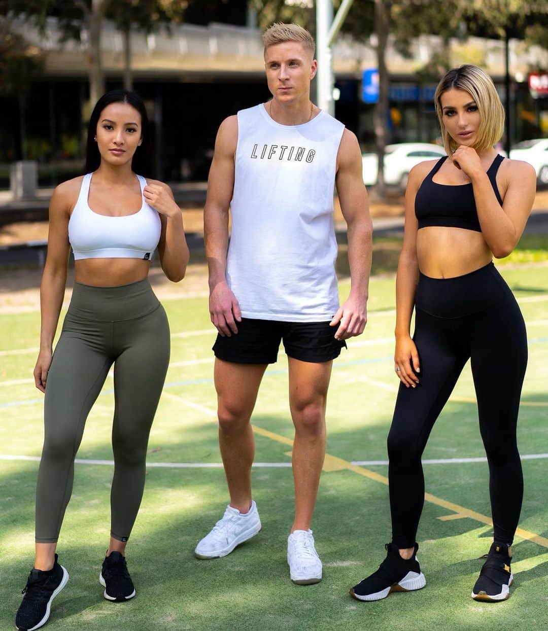Lucie Jaidのインスタグラム：「📣 GIVEAWAY TIME!!! 🙌🏻🥳 📣Are you ready to discover your inner CEO today!@theliftingceoapparel - Two lucky winners will be drawn (1x female and 1x male). Winners will receive 1x clothing piece of their choice 🎁 🤩!! - To enter the giveaway, its simple! Just follow the steps below:  1. Follow @theliftingceoapparel 2. Like our post @theliftingceoapparel 3. Comment on our recent giveaway post on @theliftingceoapparel and tag 3 friends below (unlimited entries) - As a diverse and all inclusive company, this giveaway is open to everyone 🥳🌏‼️ - Winner will be announced on our instagram story on the 7th of November AEST」