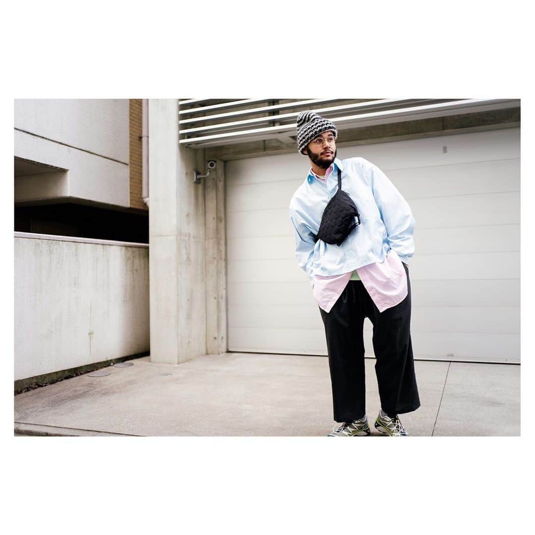 コートエシエルさんのインスタグラム写真 - (コートエシエルInstagram)「horizons vol.2 / YUTHANAN • INN M BUBBLE BLACK • The second in a series of short stories and editorial featuring creatives from around the globe focuses on Tokyo-based photographer and founder of clothing label @sillage.online, @yuthanan__ . • #coteetciel #coteetcielhorizons #horizons @thenewordermagazine #crossbody #crossbodybag #slingbag #bubbleblack」10月17日 18時56分 - coteetciel