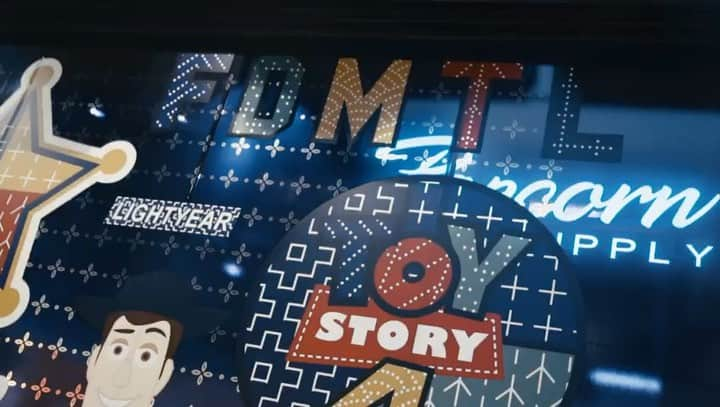 ファンダメンタルアグリーメントラグジュアリーのインスタグラム：「#Recap Thank you so much for coming to #FDMTL popup store for Toy Story 4 @popcorn.supply in Hong Kong in Sep. Hope to see you guys very soon!  Special thanks to @madetomention for the customization event.」