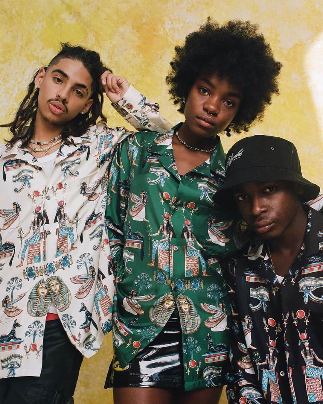 HYPEBEASTさんのインスタグラム写真 - (HYPEBEASTInstagram)「@hypebeaststyle: @awakenewyorkclothing has officially unveiled the lookbook for its Fall 2019 collection. The new lineup features a wide range of long-standing streetwear staples fitted in vibrant colors and standout prints. Key pieces include soft fleece jackets, a full tie-dyed sweatsuit with new Awake NY logo designs and acid-washed long sleeve tees. For accessories, the label has introduced four different styles of headwear, a branded mortar and pestle, a hybrid leather hip/shoulder bag, candles, and a sticker pack tie the offerings together. The collection will debut at New York vintage emporium @procell on October 18, followed by a global launch globally via @awakenyclothing's web store and select stockists on October 22. Head to our bio link to see the full collection.⁠⠀ Photo: Awake NY」10月18日 5時49分 - hypebeast