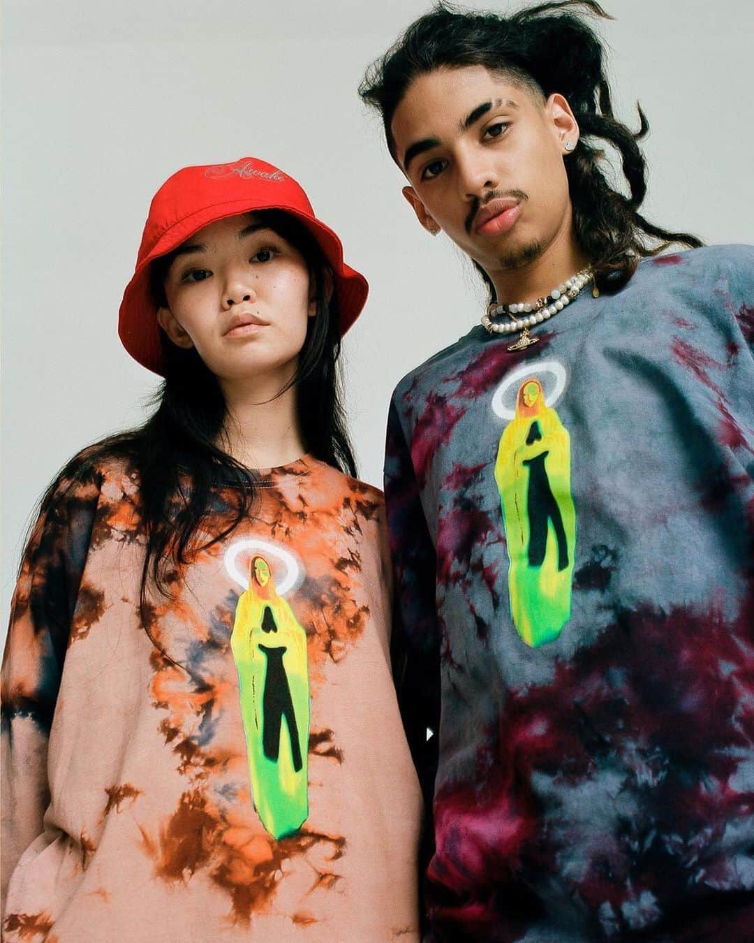 HYPEBEASTさんのインスタグラム写真 - (HYPEBEASTInstagram)「@hypebeaststyle: @awakenewyorkclothing has officially unveiled the lookbook for its Fall 2019 collection. The new lineup features a wide range of long-standing streetwear staples fitted in vibrant colors and standout prints. Key pieces include soft fleece jackets, a full tie-dyed sweatsuit with new Awake NY logo designs and acid-washed long sleeve tees. For accessories, the label has introduced four different styles of headwear, a branded mortar and pestle, a hybrid leather hip/shoulder bag, candles, and a sticker pack tie the offerings together. The collection will debut at New York vintage emporium @procell on October 18, followed by a global launch globally via @awakenyclothing's web store and select stockists on October 22. Head to our bio link to see the full collection.⁠⠀ Photo: Awake NY」10月18日 5時49分 - hypebeast