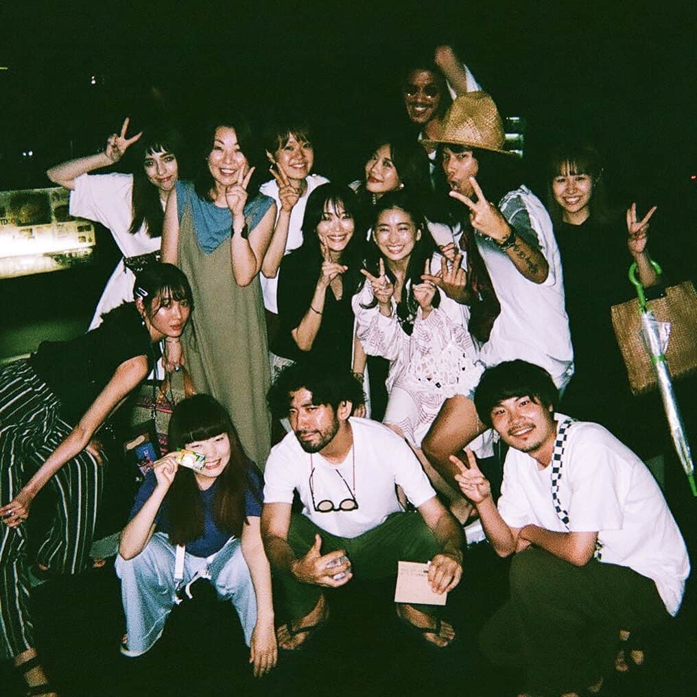 小林ようのインスタグラム：「げきえも。 . #filmphotography #film #fujifilm #summer #summer2019 #tokyo #写ルンです #夏の思い出 #現像」
