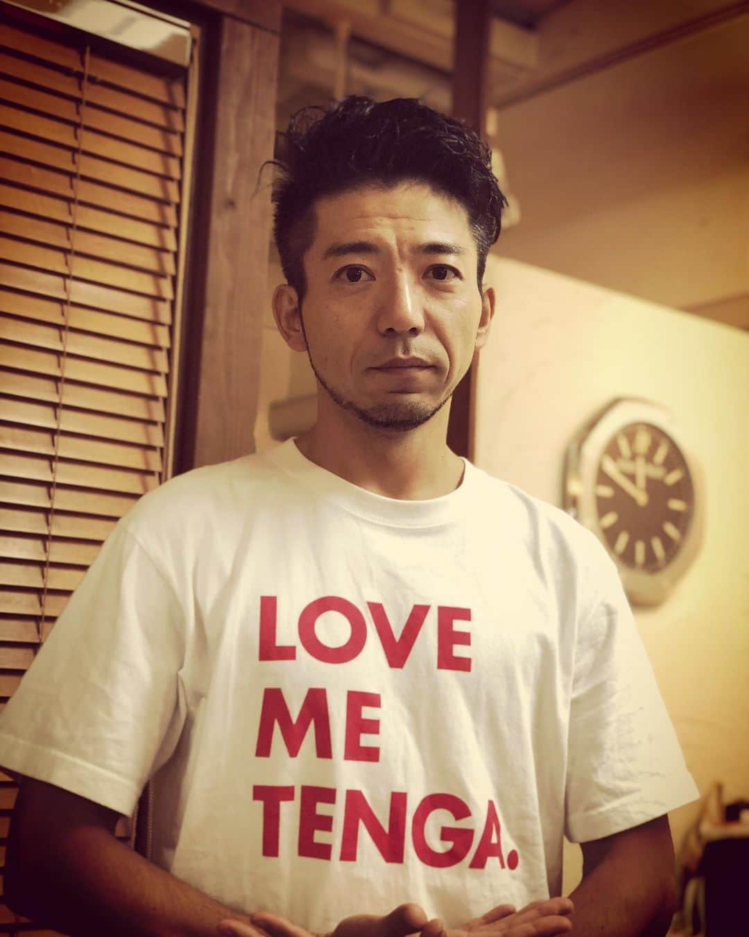 杉本知香さんのインスタグラム写真 - (杉本知香Instagram)「COWPERめっちゃいい曲😆😆😆 TENGA Tシャツ可愛い（笑）  #中目黒美容室 #どぶろっく森#どぶろっく #キングオブコント2019 #キングオブコント #チャンピオン #大きなイチモツ#COWPER」10月17日 21時38分 - sugimotoc