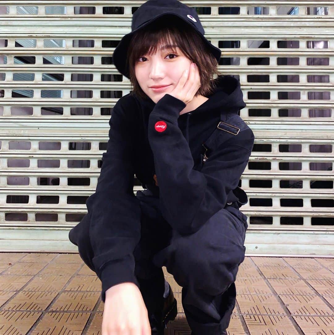 太田夢莉さんのインスタグラム写真 - (太田夢莉Instagram)「ｸﾛ! ｸﾛ! ｸﾛ! ｸﾛ!」10月17日 22時05分 - yustagram12