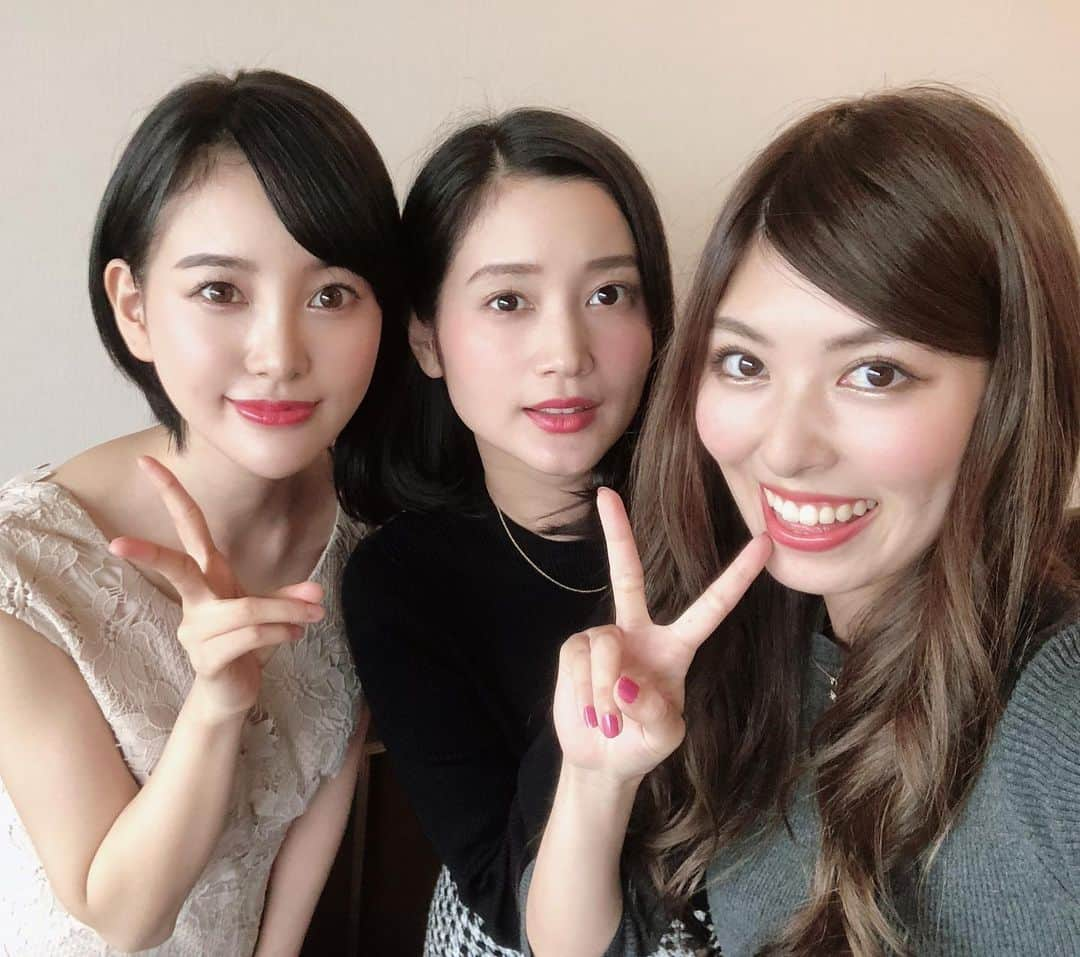 橘ゆりかさんのインスタグラム写真 - (橘ゆりかInstagram)「福岡観光とお仕事してきました✈️✨﻿ ﻿ 博多のプリンセス #兒玉遥 ちゃんと﻿ ゲラ女王の #出口亜梨沙 ちゃん🤣﻿ エイベックスの3人で一緒だったよ！﻿ ﻿ ﻿ ﻿ #橘ゆりか #顔が濃い #エイベックス #福岡観光 #もつ鍋 #キャンベルアーリー #フルーツパンケーキ #ブリオッシュドーレ #クロワッサン #修学旅行ぶりの #ヤフオクドーム #hakata #avex #avexmanagement」10月17日 23時36分 - yuricalcal