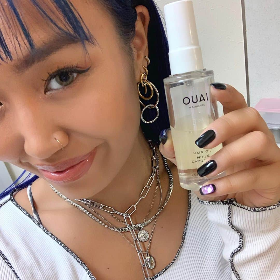 RIEHATAさんのインスタグラム写真 - (RIEHATAInstagram)「Here's the A for ur Q 💧✨hair oil @theouai」10月17日 23時31分 - riehata