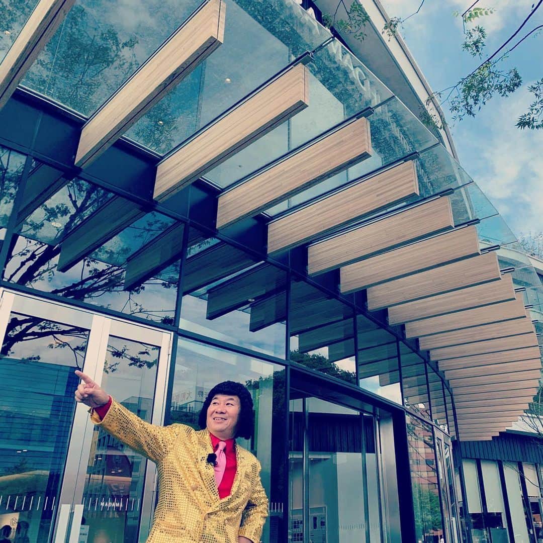 山内要さんのインスタグラム写真 - (山内要Instagram)「熊本の未来を明るく明るく♪するばいた！ #慶徳二郎  #熊本  #熊本の未来は明るい #熊本の未来を信じて」10月18日 1時13分 - keitokujiro