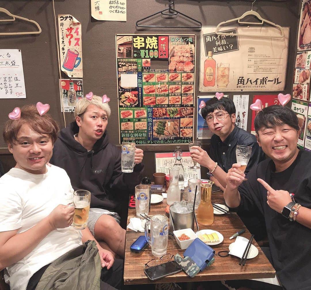 のインスタグラム：「久々の。 #ライセンス井本　さん #サカイストまさよし #ラフコントロール森木 と4人で。 そりゃ騒ぐよな。 #Snow で笑笑 40歳オーバー4人の20代感を皆様に。 ハートを添えて。」