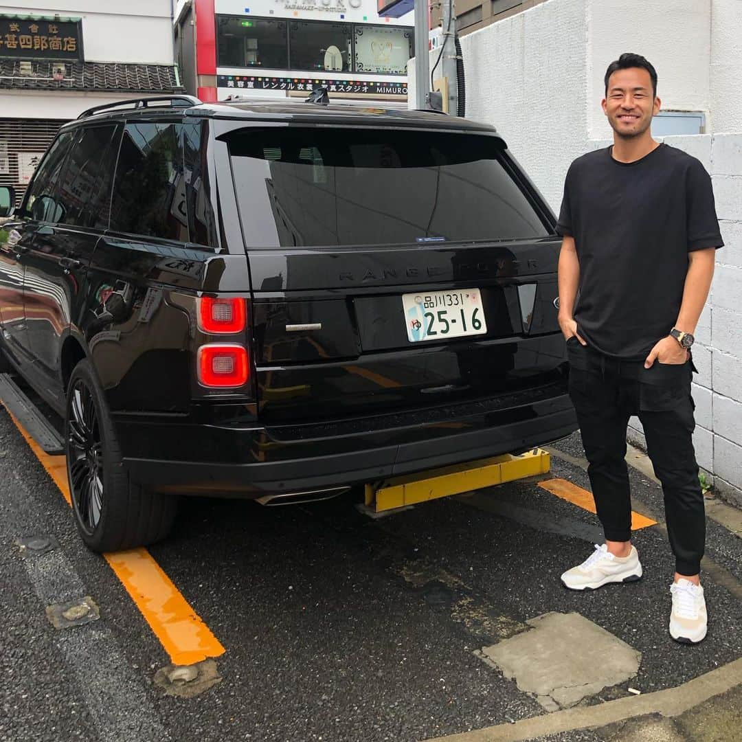 吉田麻也さんのインスタグラム写真 - (吉田麻也Instagram)「Thank you @landroverjpn and good luck rugby national team🇯🇵🏉日曜のラグビーの試合が楽しみすぎる。#rwc2019 #ランドローバー」10月18日 2時16分 - mayayoshida22