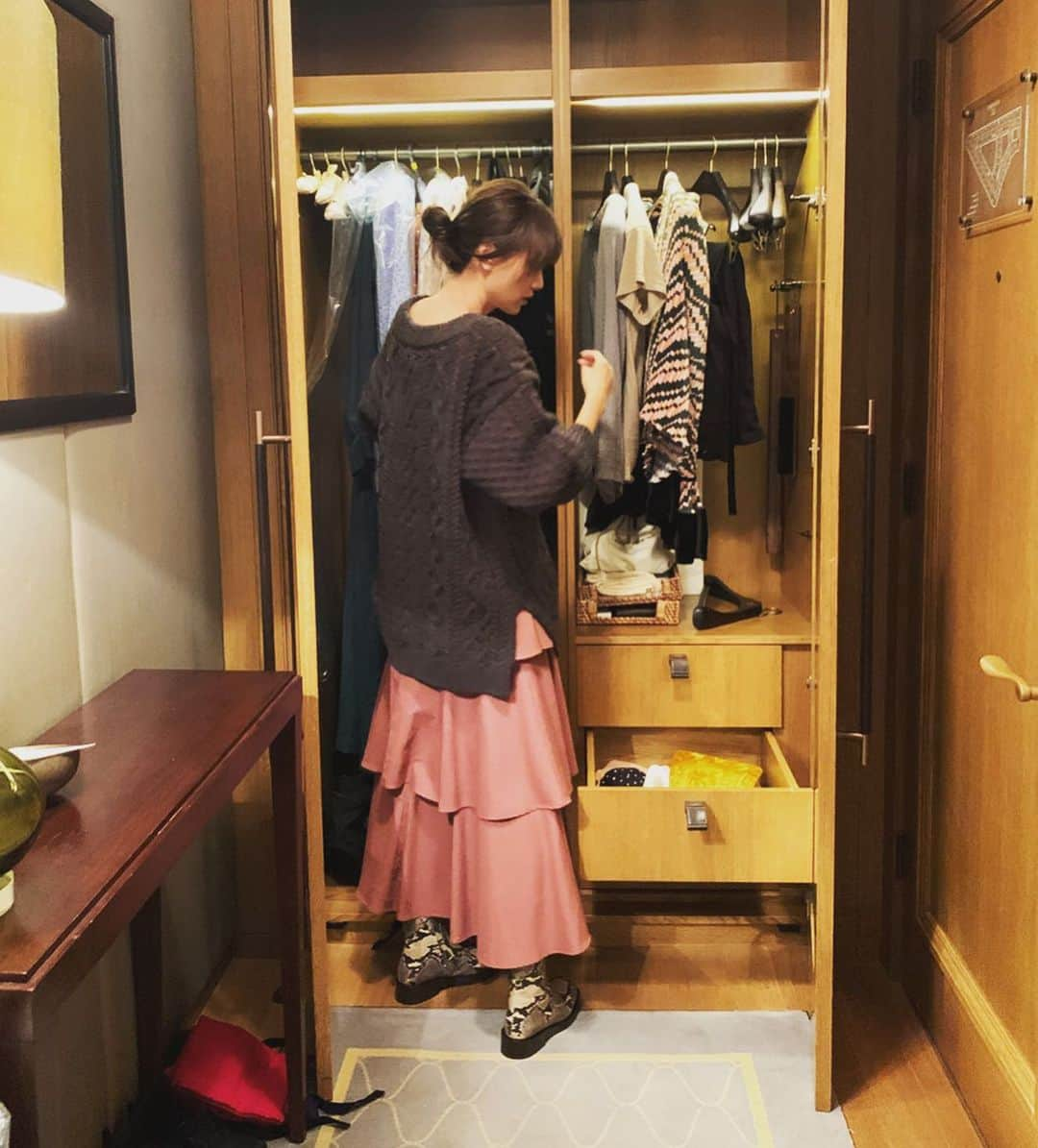 ヨンアさんのインスタグラム写真 - (ヨンアInstagram)「closet🦋」10月18日 15時32分 - youn1029