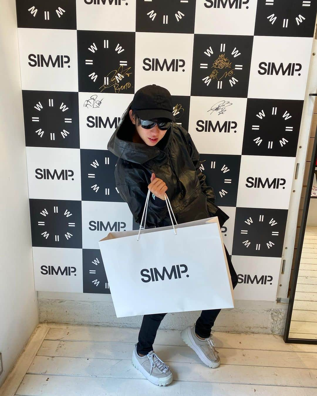 田中シングルさんのインスタグラム写真 - (田中シングルInstagram)「SIMP.で爆買い  #SIMP. #IIWII」10月18日 14時18分 - 8.6shin