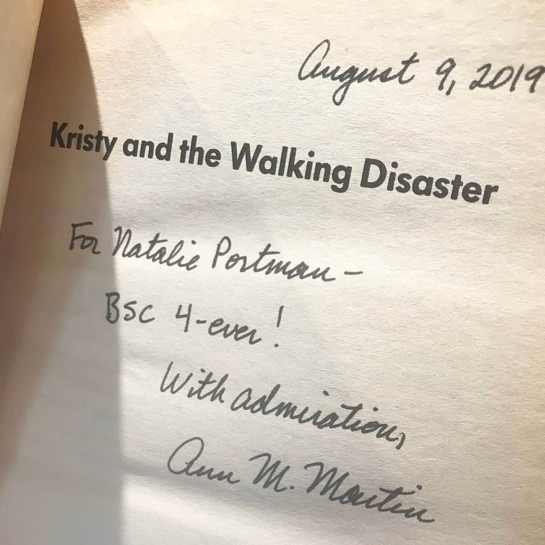 ナタリー・ポートマンさんのインスタグラム写真 - (ナタリー・ポートマンInstagram)「Today was a VERY IMPORTANT day for me. I read every single Babysitter’s Club book when I was a kid. Once when I was 9, I waited in line for 4 hours at my local bookstore to meet Ann M Martin. And today I got this in the mail from her. I feel so lucky that I grew up with books about girls who worked together, supported each other, were entrepreneurs, and who all had very different personalities. I still identify as a Kristy mixed with Stacey and a dash of Dawn. Which babysitter are you?」10月18日 7時29分 - natalieportman