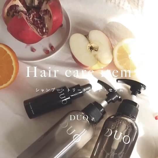 D.U.O.（デュオ）のインスタグラム：「. ☑︎ カラーリングによる傷み ☑︎ 猫毛でボリュームの出ない髪 ☑︎ 乾燥、ゴワつき、パサパサ感 ☑︎ 抜け毛が増えた . こんな悩みを少しずつ解消していきたい .° . 頭皮をうるおわせて 根元からイキイキツヤ髪へ✨ . －－－－－－－－－－－－－－－－－－－－－－－ 🧴頭皮毛穴に着目したオールインワンシャンプー 🧴ハリ・ツヤ強化の集中補修トリートメント 🧴髪を営むための頭皮専用美容液 . ▷ プロフィールのURLをチェック💞 －－－－－－－－－－－－－－－－－－－－－－－ . #duo #デュオ #ヘアケア #ヘアケア用品 #頭皮ケア #ザスカルプシャンプー #シャンプー #オールインワン #ノンシリコンシャンプー #ノンシリコン #ザヘアトリートメント #トリートメント #艶 #弾力 #ザスカルプセラム #頭皮美容液 #抜け毛対策 #アンチエイジング #アンチエイジング化粧品」