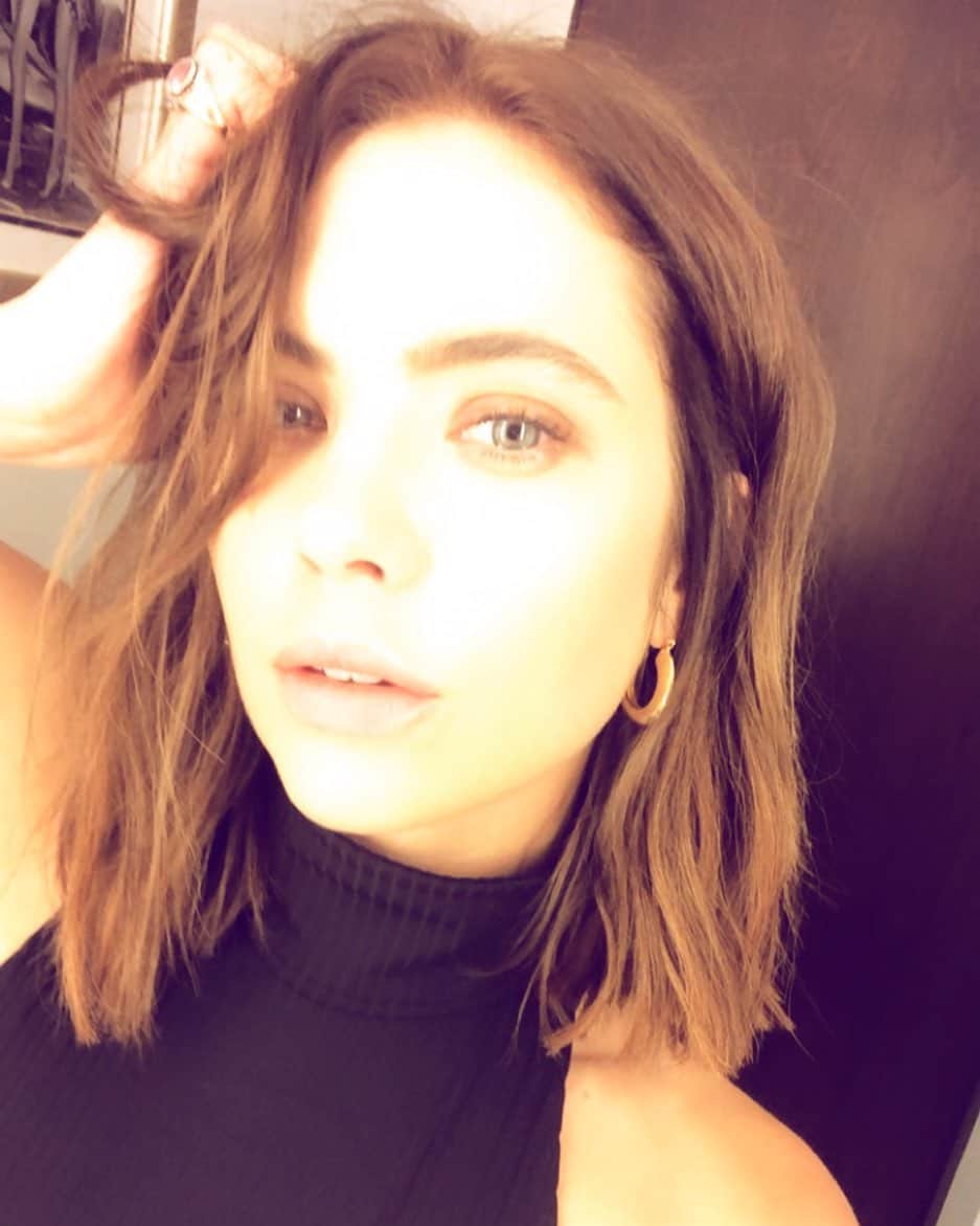 のインスタグラム：「Feeeelinn my cut @marcmena and my brown hurrrrr @brittanykingcolor」