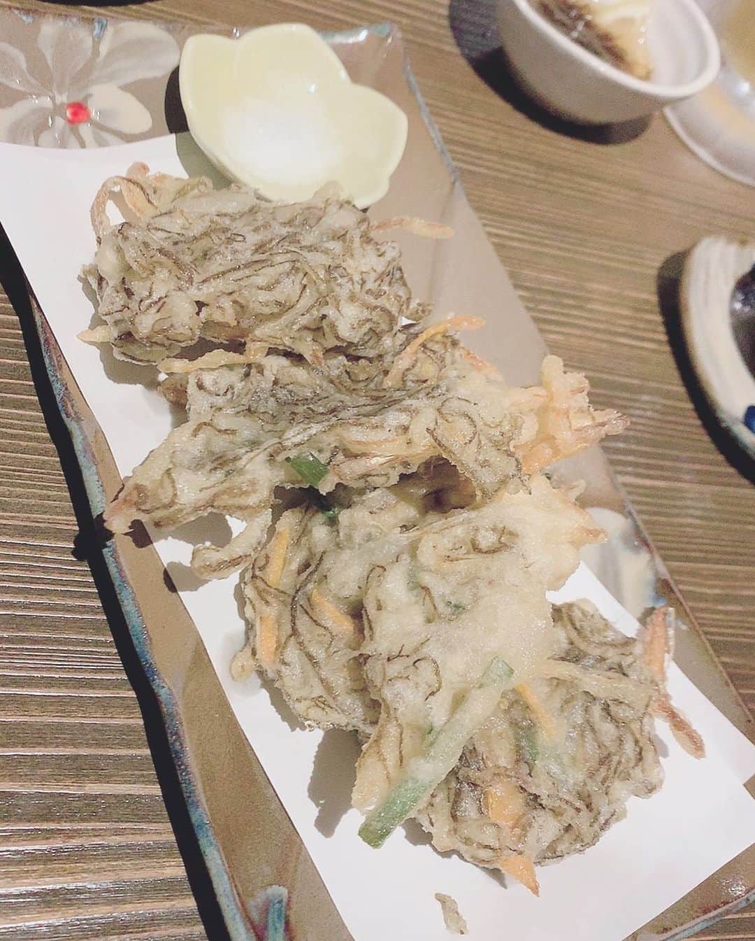 恋汐 りんごさんのインスタグラム写真 - (恋汐 りんごInstagram)「🌺 🐠 🌺 🐠 おきなわ(Ｕ∩ 'ᴗ' ∩Ｕ) #紅芋タルト  #沖縄 #恋汐りんご  #恋汐りんごのつくりかた  #MAXXNAKAYOSHI」10月19日 0時41分 - sioringogo