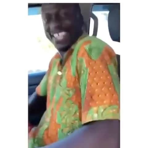 カロリーヌ・ド・メグレのインスタグラム：「❤️🔥 It’s FRIDAYYYY 🎉SOUND ON @dj_fattony_」