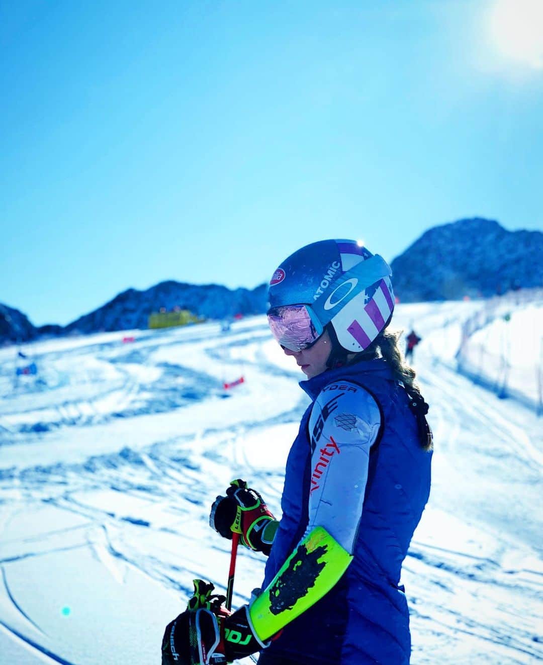 ミカエラ・シフリンのインスタグラム：「Patience is... ...not my strongest quality😏🤷‍♀️😝 (📸 @strobljohann )」