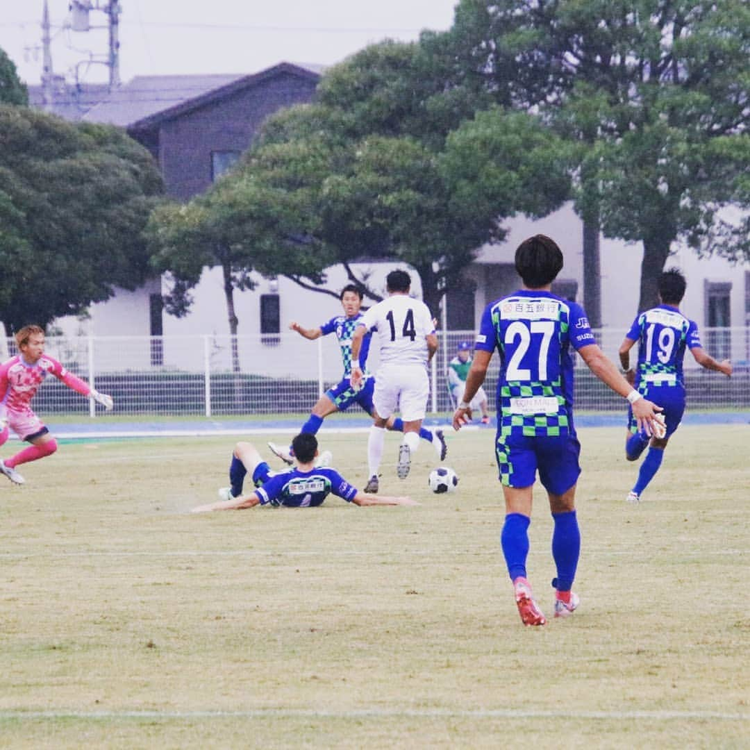 平井将生のインスタグラム：「次節水永退治する。 #マルヤス岡崎 #水永翔馬 #ロロノアゾノ」