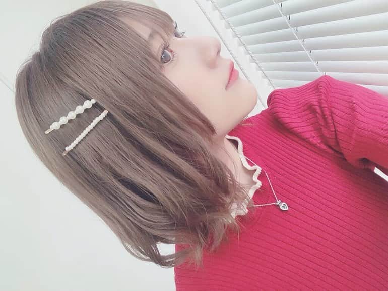 山田麻莉奈さんのインスタグラム写真 - (山田麻莉奈Instagram)「. おひさしぶりです。⠉̮⃝︎︎ . 寒いね〜 今日はどっぷりアプリの収録でした . Fi.n.t( @fi.n.t_official )さんの 展示会で頼んでたワンピが届いたから 早速着たんだけど ほんとにかわいいの。♥️ . 秋服とか冬服ほんとに可愛くて好き、、 ついつい買っちゃう。 その度に 一緒に住んでる先輩が怒ってくれるから 助かってます() . 明日は仙台〜牛タン〜ずんだ〜〜 . .」10月18日 21時45分 - marina.yamada_324