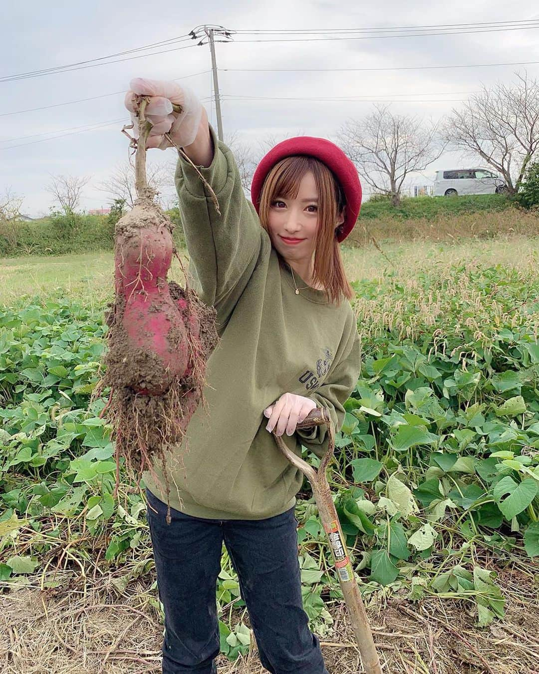 成瀬心美さんのインスタグラム写真 - (成瀬心美Instagram)「🍠 . . とっったどー！！！！ . . いもくりかぼちゃが好きです🎃 . . 皆は秋の味覚 何が好き？」10月18日 22時08分 - coco3ndazo